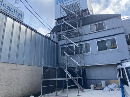 雨漏り？屋上ウレタン防水のことなら（住宅も集合住宅も対応可能）