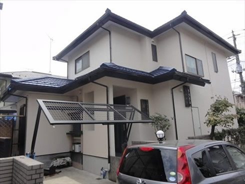【下地調整が大切】 モルタル外壁/モニエル屋根瓦の塗替え