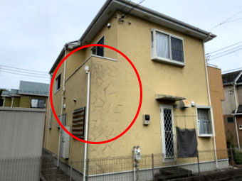 【厚木市】ジョリパット外壁に繁殖したカビ・藻類を殺菌～外壁塗装の流れ～